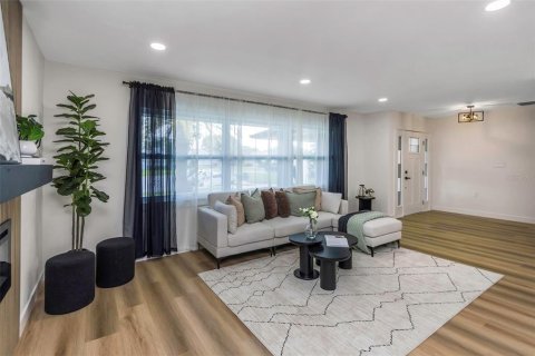 Casa en venta en Seminole, Florida, 3 dormitorios, 176.14 m2 № 1834890 - foto 8