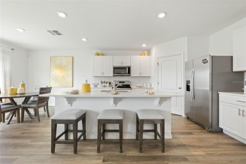 Villa ou maison à vendre à New Smyrna Beach, Floride: 5 chambres, 241.64 m2 № 1820599 - photo 8