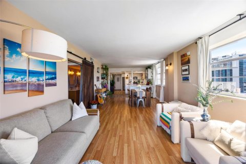 Condominio en venta en Miami Beach, Florida, 2 dormitorios № 1953653 - foto 18