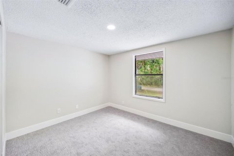House in Daytona Beach, Florida 3 bedrooms, 116.69 sq.m. № 1725237 - photo 18