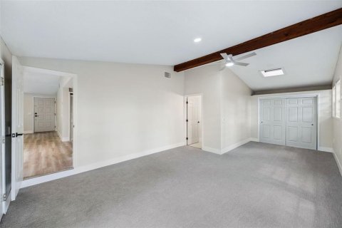 House in Daytona Beach, Florida 3 bedrooms, 116.69 sq.m. № 1725237 - photo 11