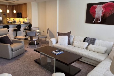 Снять в аренду кондоминиум в Клируотер, Флорида 4 комнаты, 139.35м2, № 1571759 - фото 8