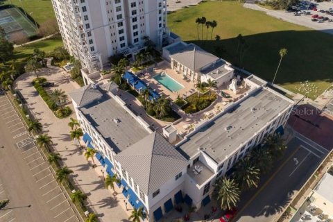Снять в аренду кондоминиум в Клируотер, Флорида 4 комнаты, 139.35м2, № 1571759 - фото 2