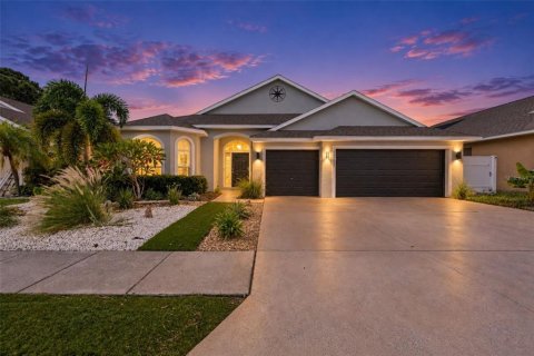 Casa en venta en Tarpon Springs, Florida, 4 dormitorios, 187.66 m2 № 2383690 - foto 14