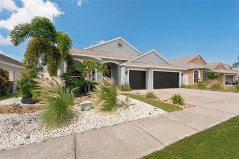 Casa en venta en Tarpon Springs, Florida, 4 dormitorios, 187.66 m2 № 2383690 - foto 16