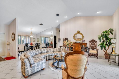 Villa ou maison à vendre à Delray Beach, Floride: 2 chambres, 235.23 m2 № 2245460 - photo 9