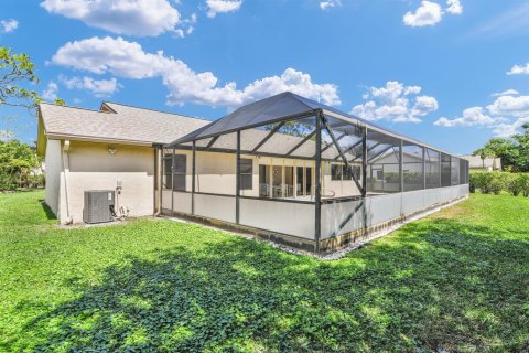 Villa ou maison à vendre à Delray Beach, Floride: 2 chambres, 235.23 m2 № 2245460 - photo 28