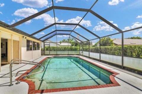 Villa ou maison à vendre à Delray Beach, Floride: 2 chambres, 235.23 m2 № 2245460 - photo 23