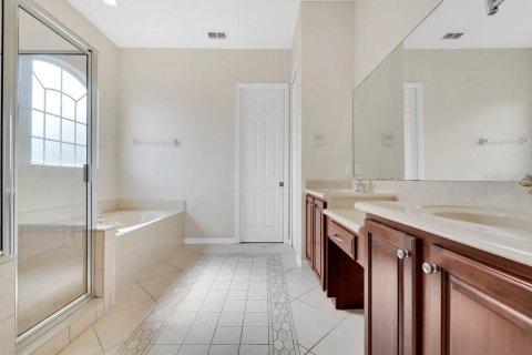 Casa en venta en Orlando, Florida, 4 dormitorios, 273.6 m2 № 2386149 - foto 20