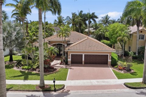 House in Weston, Florida 5 bedrooms, 277.96 sq.m. № 2068147