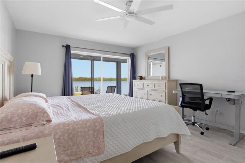 Condo in Longboat Key, Florida, 2 bedrooms  № 2212802 - photo 10