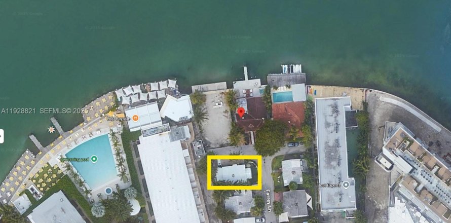 Дом в Майами-Бич, Флорида 2 спальни, 100.15м2 № 1987225