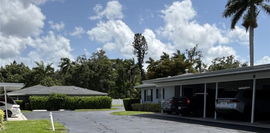 Condo in Bradenton, Florida, 2 bedrooms № 2221173
