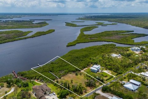 Terrain à Venice, Floride № 2204915