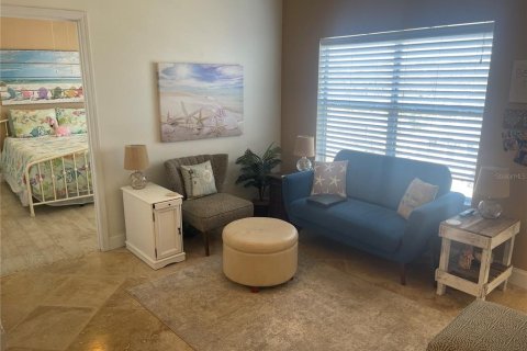Condo in Seminole, Florida, 2 bedrooms  № 1537191 - photo 20