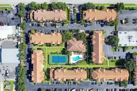 Condo in Seminole, Florida, 2 bedrooms  № 1537191 - photo 3