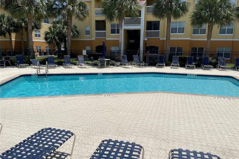 Condo in Seminole, Florida, 2 bedrooms  № 1537191 - photo 8