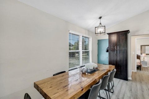 Villa ou maison à louer à Clearwater, Floride: 3 chambres, 116.78 m2 № 2416247 - photo 12