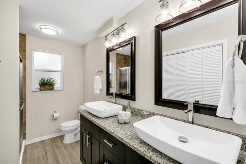 Villa ou maison à louer à Clearwater, Floride: 3 chambres, 116.78 m2 № 2416247 - photo 10