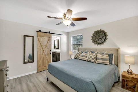 Villa ou maison à louer à Clearwater, Floride: 3 chambres, 116.78 m2 № 2416247 - photo 8
