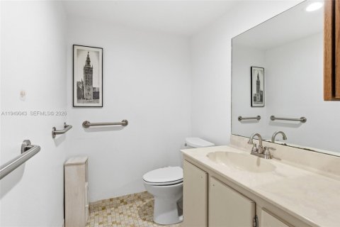 Купить таунхаус в Майами, Флорида 3 спальни, 159.23м2, № 2005492 - фото 16