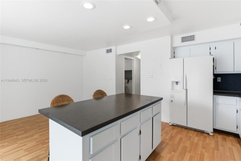 Купить таунхаус в Майами, Флорида 3 спальни, 159.23м2, № 2005492 - фото 21