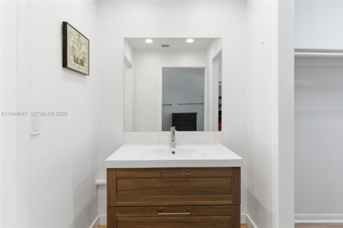 Купить таунхаус в Майами, Флорида 3 спальни, 159.23м2, № 2005492 - фото 28