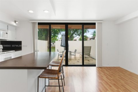 Купить таунхаус в Майами, Флорида 3 спальни, 159.23м2, № 2005492 - фото 19