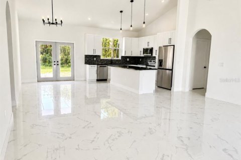 Villa ou maison à vendre à Belleview, Floride: 3 chambres, 144.28 m2 № 2217438 - photo 4