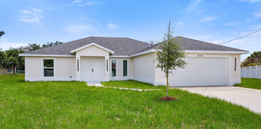 Casa en Port St. Lucie, Florida 4 dormitorios, 215.81 m2 № 2077764