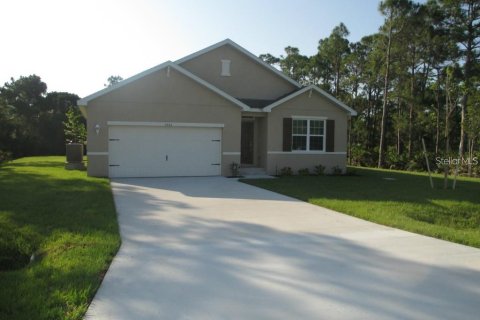 Casa en alquiler en Port Charlotte, Florida, 4 dormitorios, 169.83 m2 № 1905890 - foto 1