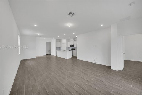 Villa ou maison à louer à Loxahatchee Groves, Floride: 3 chambres № 2004047 - photo 4