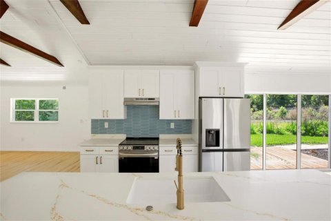 Villa ou maison à louer à Riverview, Floride: 3 chambres, 223.62 m2 № 2399514 - photo 10
