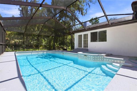 Villa ou maison à louer à Riverview, Floride: 3 chambres, 223.62 m2 № 2399514 - photo 4