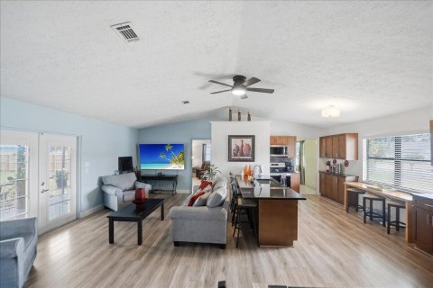Villa ou maison à vendre à Port St. Lucie, Floride: 3 chambres, 112.6 m2 № 2083498 - photo 15