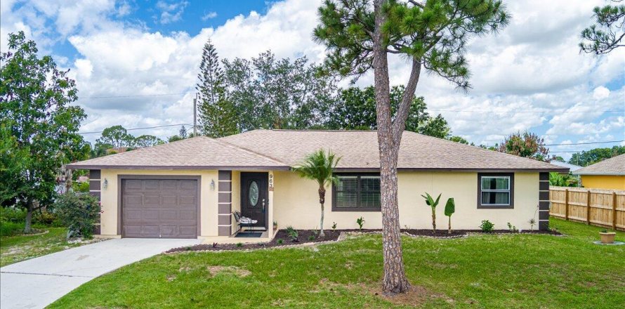 Villa ou maison à Port St. Lucie, Floride 3 chambres, 112.6 m2 № 2083498