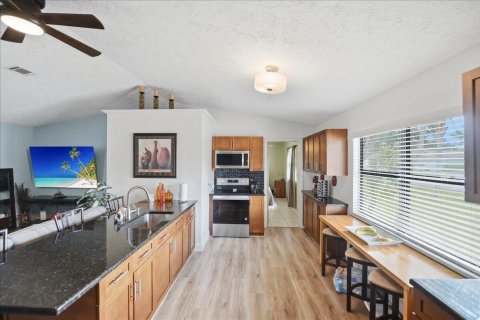 Villa ou maison à vendre à Port St. Lucie, Floride: 3 chambres, 112.6 m2 № 2083498 - photo 12