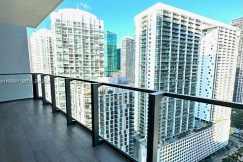 Copropriété à louer à Miami, Floride: 2 chambres, 115.57 m2 № 1999699 - photo 3