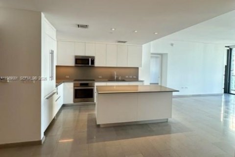 Copropriété à louer à Miami, Floride: 2 chambres, 115.57 m2 № 1999699 - photo 7