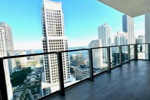 Copropriété à louer à Miami, Floride: 2 chambres, 115.57 m2 № 1999699 - photo 2