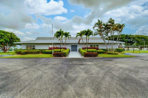 Appartement à louer à Delray Beach, Floride: 1 chambre, 92.34 m2 № 2402055 - photo 14
