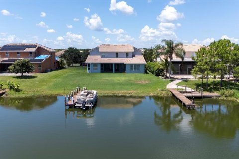 Casa en venta en Kissimmee, Florida, 5 dormitorios, 339.19 m2 № 1919678 - foto 28