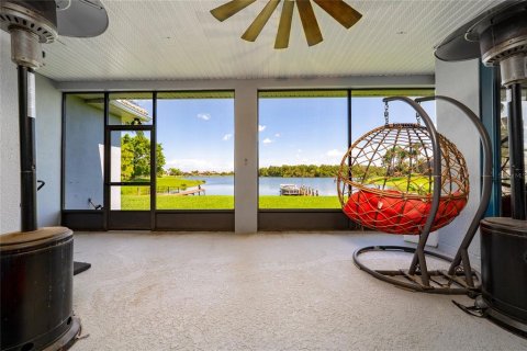 Casa en venta en Kissimmee, Florida, 5 dormitorios, 339.19 m2 № 1919678 - foto 12
