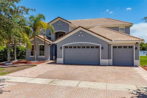 Casa en venta en Kissimmee, Florida, 5 dormitorios, 339.19 m2 № 1919678 - foto 2