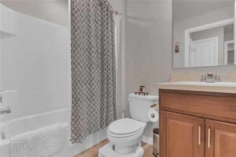 Townhouse in Kissimmee, Florida 3 bedrooms, 150.87 sq.m. № 1817230 - photo 16