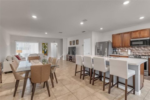 Townhouse in Kissimmee, Florida 3 bedrooms, 150.87 sq.m. № 1817230 - photo 6