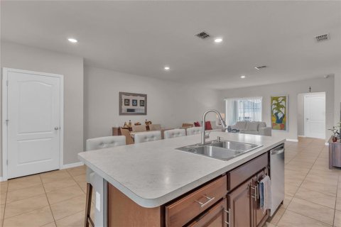 Townhouse in Kissimmee, Florida 3 bedrooms, 150.87 sq.m. № 1817230 - photo 10
