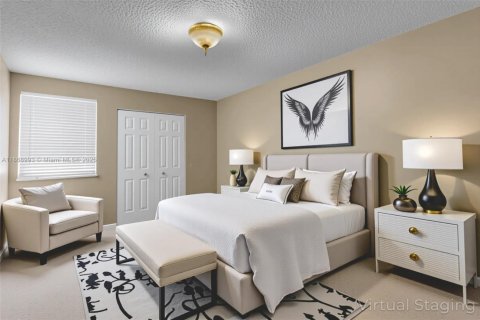 Condo in Lauderhill, Florida, 2 bedrooms  № 1923938 - photo 19