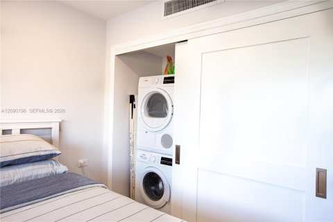 Copropriété à vendre à Hollywood, Floride: 1 chambre, 61.32 m2 № 2390138 - photo 10