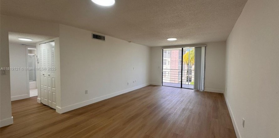 Condo à North Lauderdale, Floride, 2 chambres № 1776482